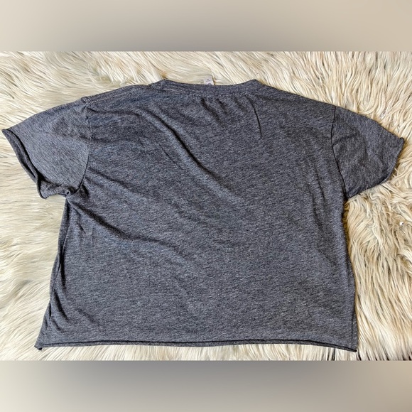 My favorite men crop tee - Picture 4 of 5